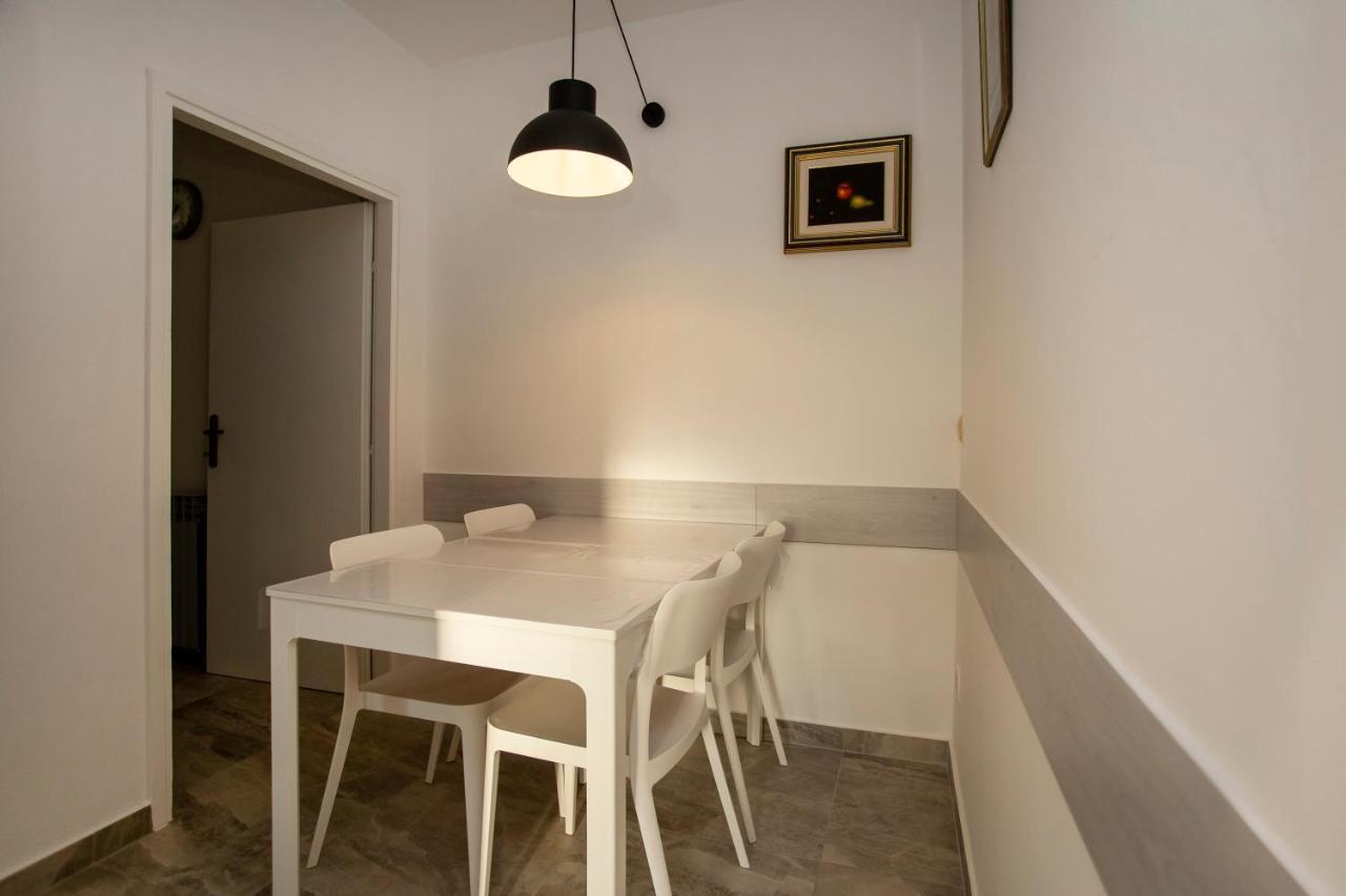 רוביני Apartments Volarevic מראה חיצוני תמונה